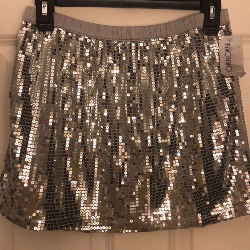 Girls silver sequin skirt